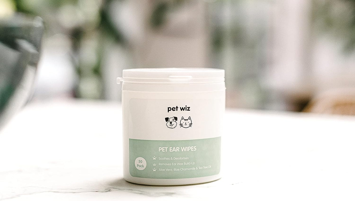 Pet wiz Ear Wipes for Dogs & Cats. Clean, Soothe & Deodorise with Natural Active Ingredients Aloe Vera, Witch Hazel, Tea Tree Oil and Blue Chamomile Extract